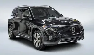 Mercedes-Benz C300 2023 Noir