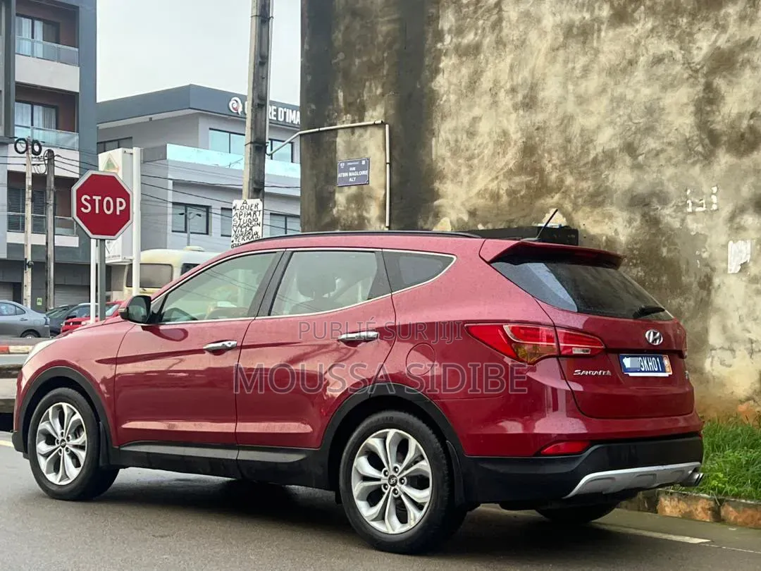 Hyundai Santa Fe 2016 Rouge