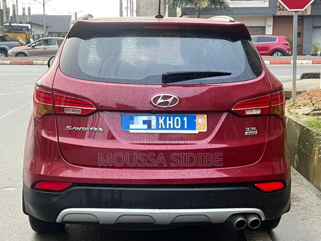 Hyundai Santa Fe 2016 Rouge
