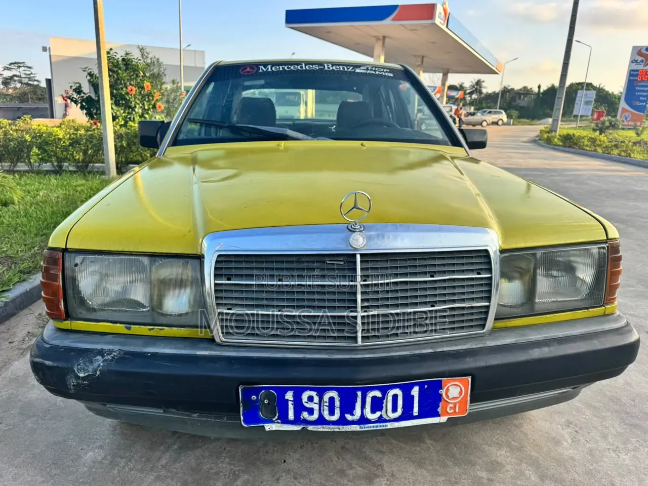Mercedes-Benz 190 2004 Jaune