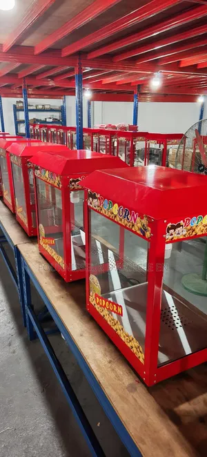 Machine À Pop-Corn Automatique.