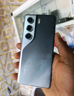 Nouveau Tecno Camon 40 256 GB Bleu