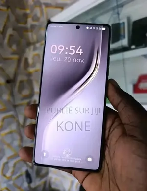 Nouveau Tecno Camon 40 256 GB Bleu
