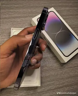 Nouveau Apple iPhone 14 Pro Max 256 GB Violet
