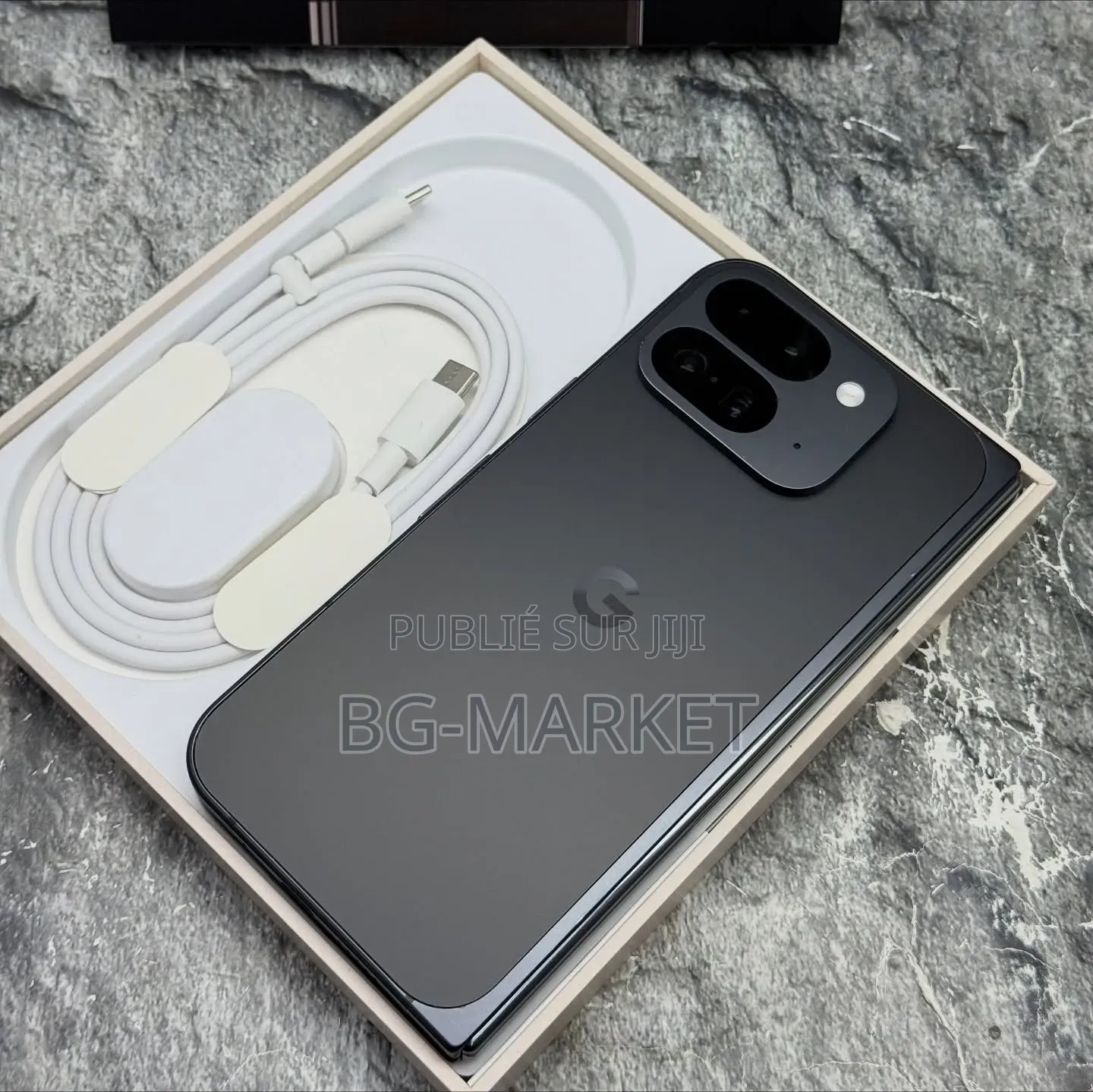 Nouveau Google Pixel 9 Pro Fold 256 GB Noir