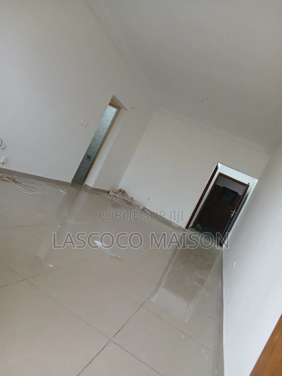 2chbre Appartement dans Lascoco Maison, Cocody à Louer