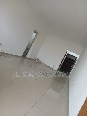 2chbre Appartement dans Lascoco Maison, Cocody à Louer