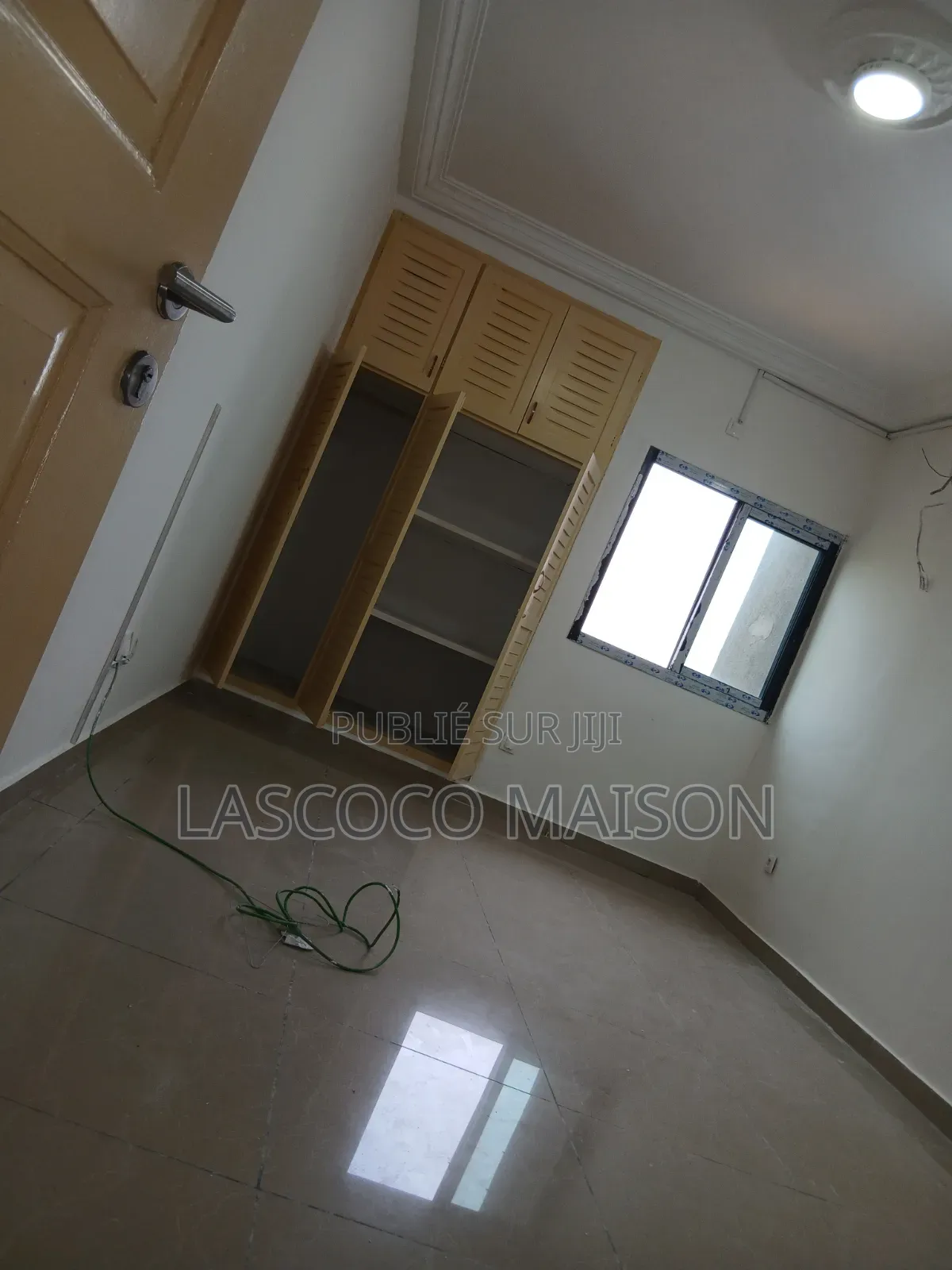 2chbre Appartement dans Lascoco Maison, Cocody à Louer