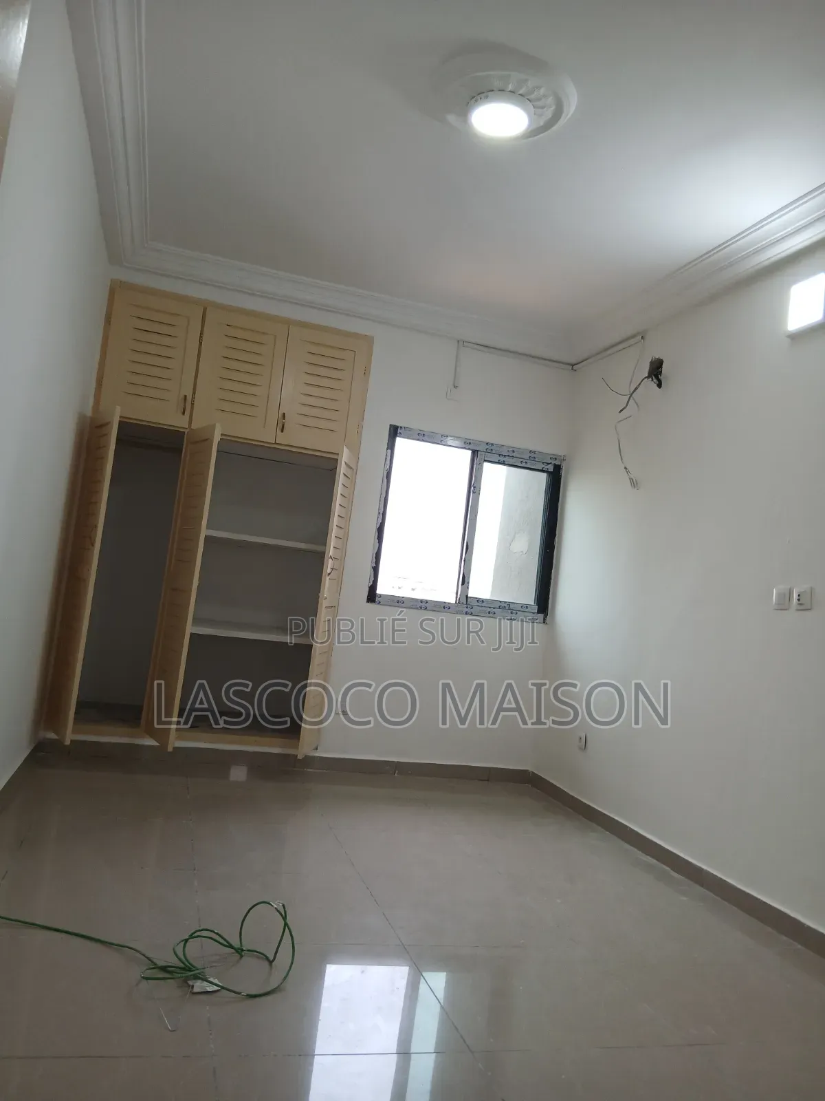 2chbre Appartement dans Lascoco Maison, Cocody à Louer