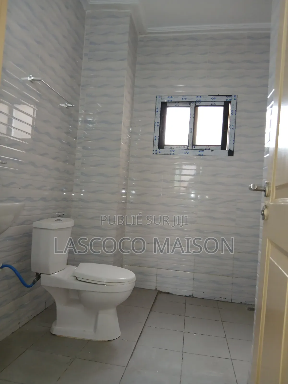 2chbre Appartement dans Lascoco Maison, Cocody à Louer