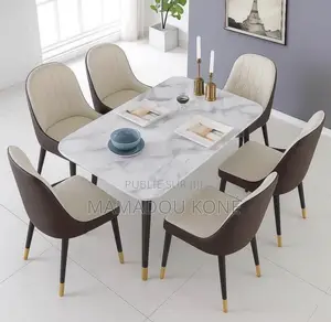* Promo Table À Manger 6 Chaises Pour Vos Repas en Famille.