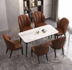 * Promo Table À Manger 6 Chaises Pour Vos Repas en Famille.