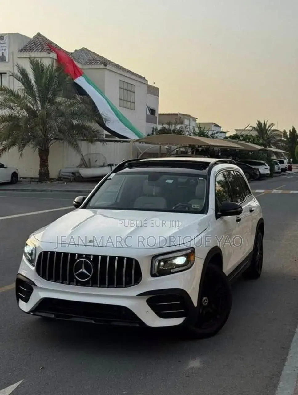 Nouveau Mercedes-Benz GLB-Class 2025 Blanc cassé