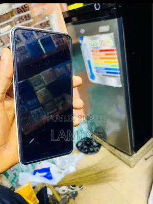 Nouveau Samsung Galaxy S21 5G 256 GB Rose