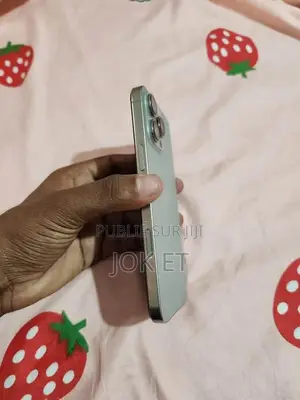 Nouveau Apple iPhone 15 Pro Max 1 TB Gris