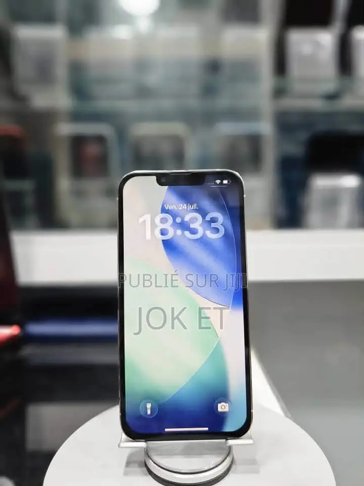 Nouveau Apple iPhone 14 128 GB Blanc