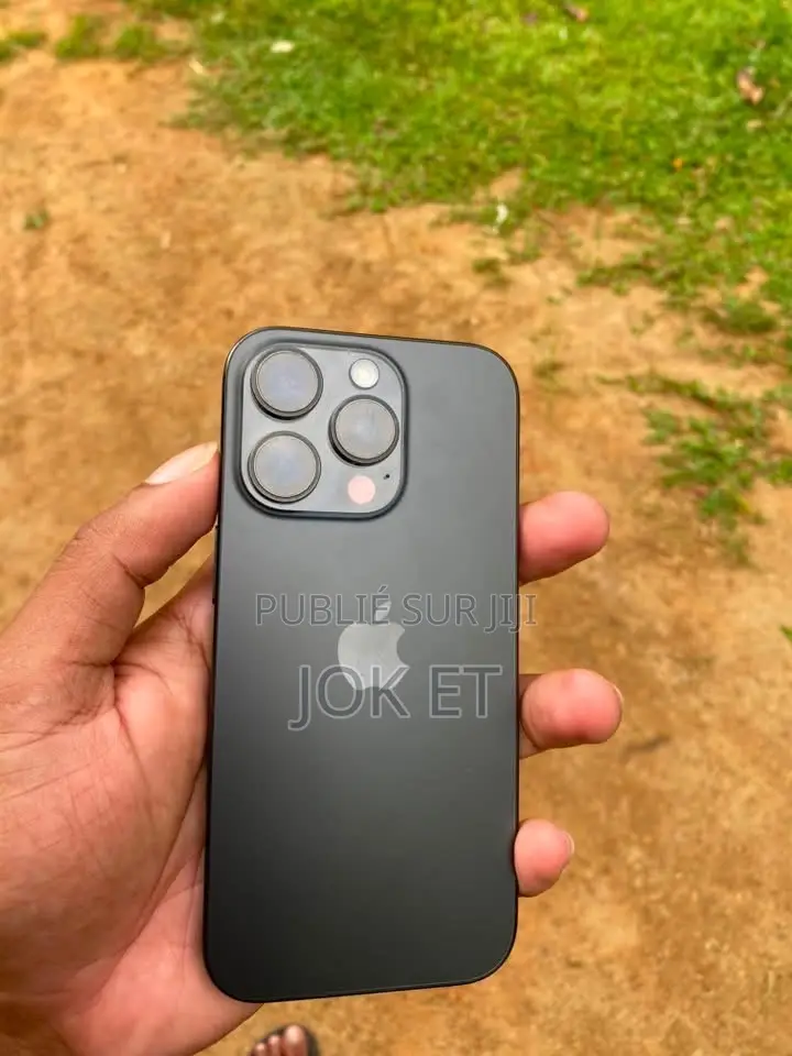 Nouveau Apple iPhone 16 Pro 256 GB Noir