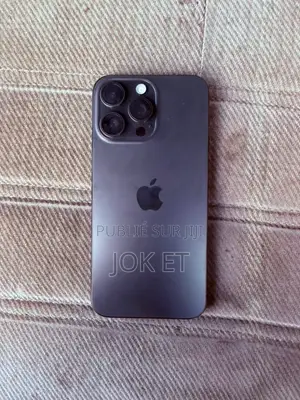 Nouveau Apple iPhone 15 Pro Max 256 GB Noir