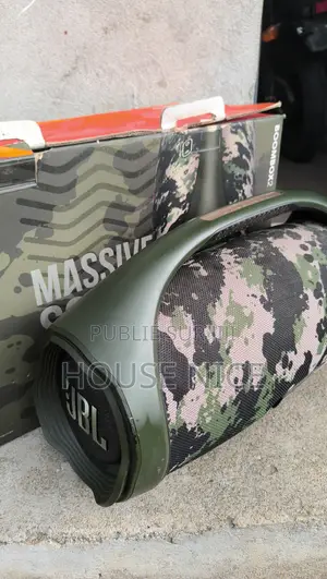 JBL Boombox 2