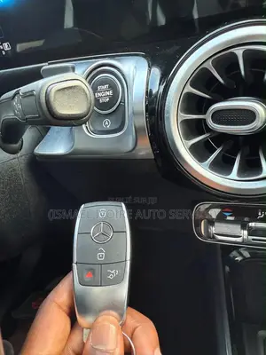 Mercedes-Benz GLB-Class 2021 Gris