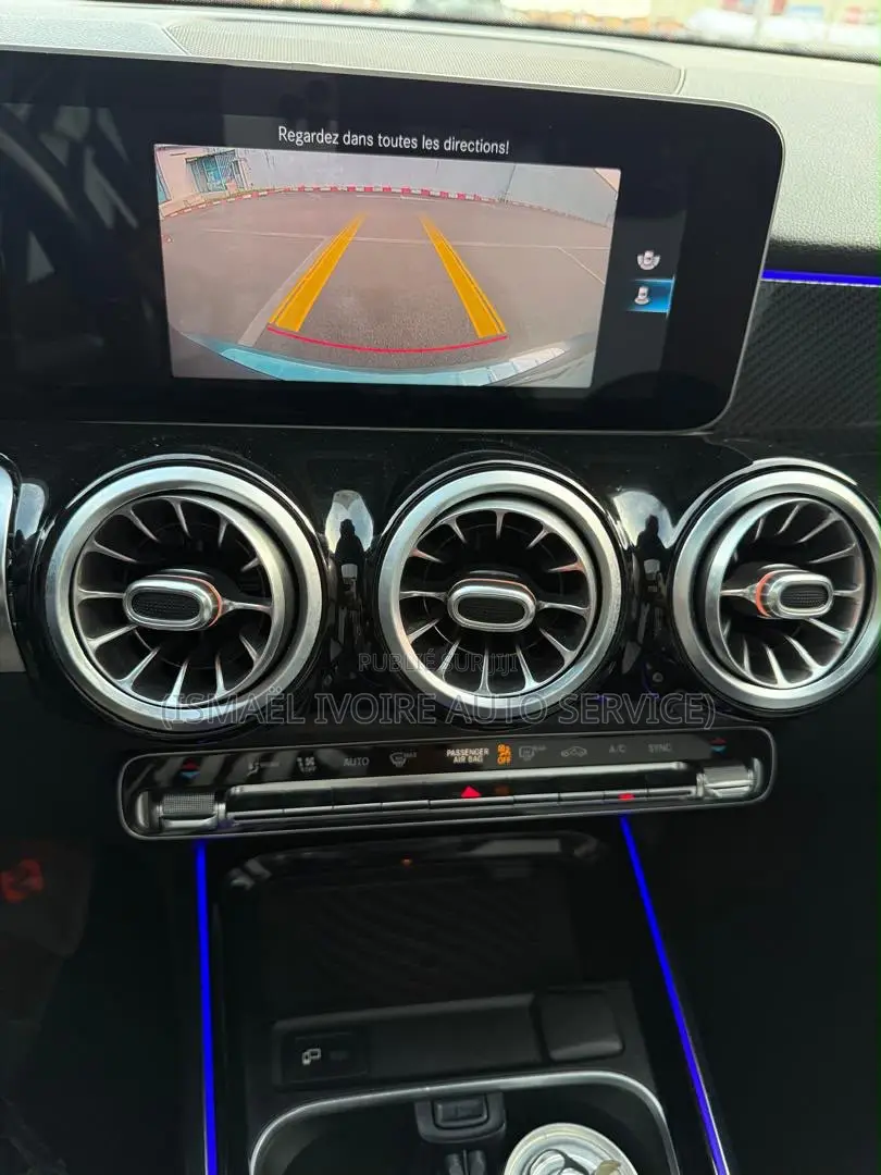 Mercedes-Benz GLB-Class 2021 Gris