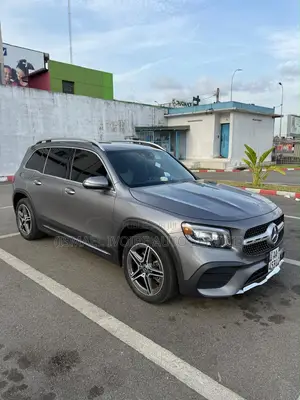 Mercedes-Benz GLB-Class 2021 Gris