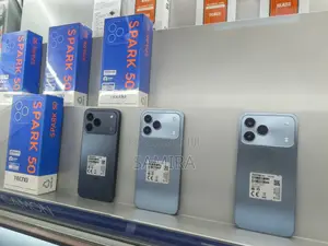 Nouveau Tecno Spark 40 256 GB Blanc