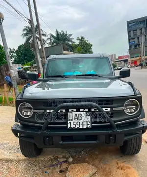 Ford Bronco 2.3 AWD 5 doors 2022 Gris
