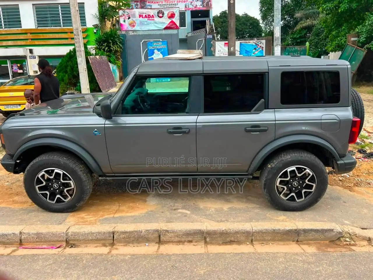 Ford Bronco 2.3 AWD 5 doors 2022 Gris