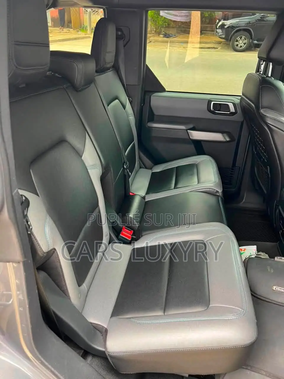Ford Bronco 2.3 AWD 5 doors 2022 Gris