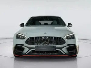 Mercedes-Benz C63 2025 Gris