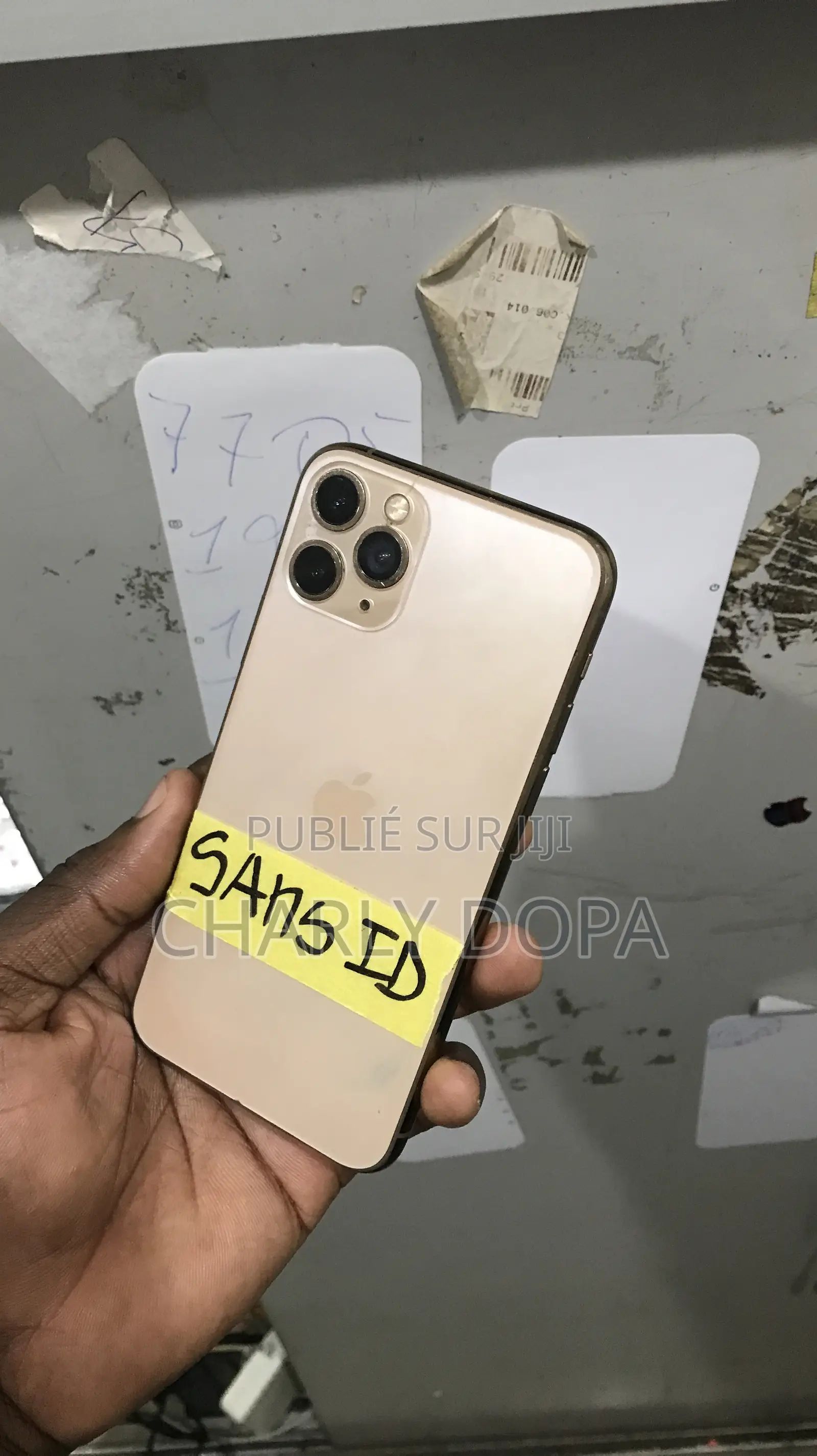 Apple iPhone 11 Pro 64 GB Doré