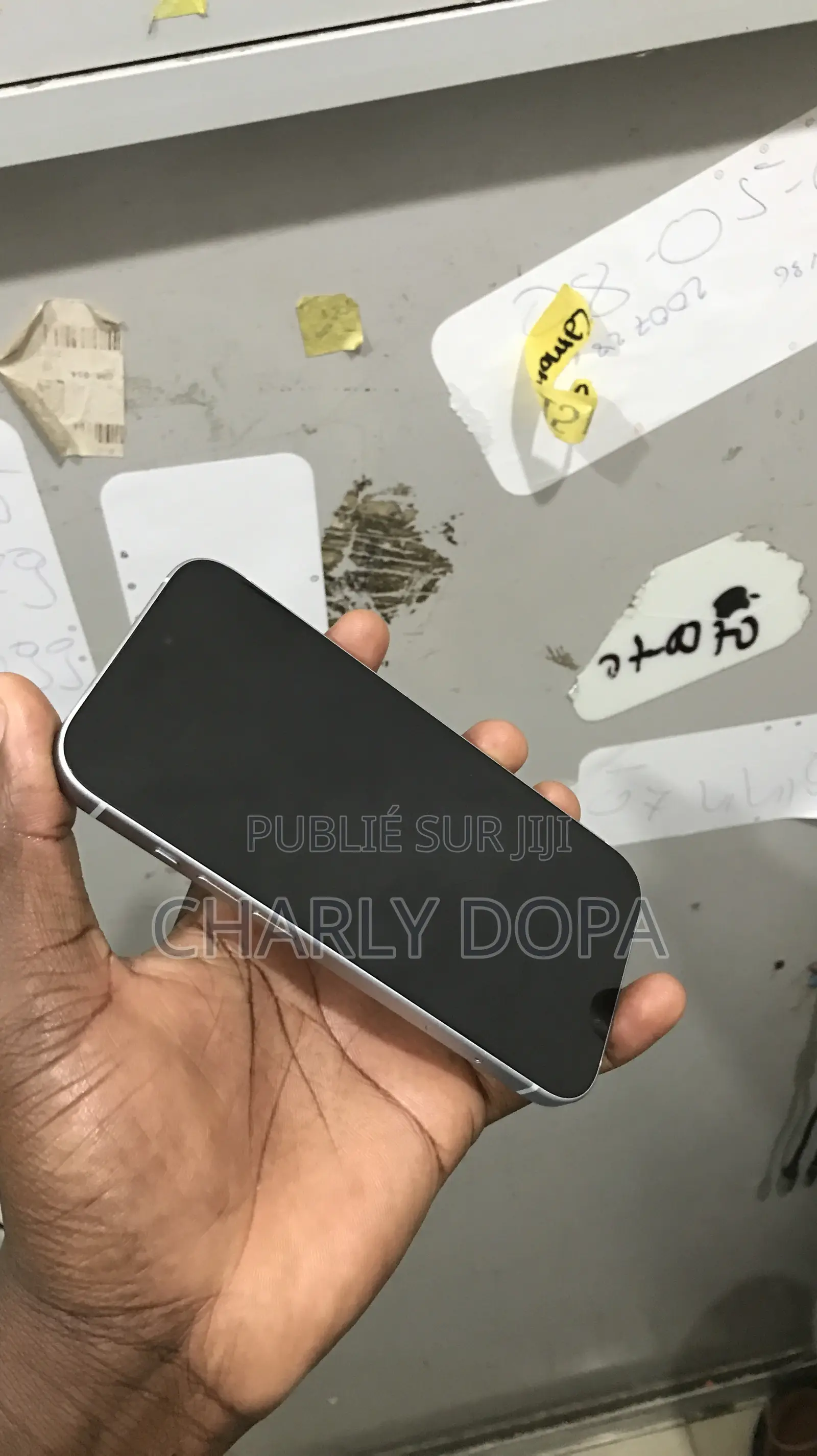 Apple iPhone 15 128 GB Bleu