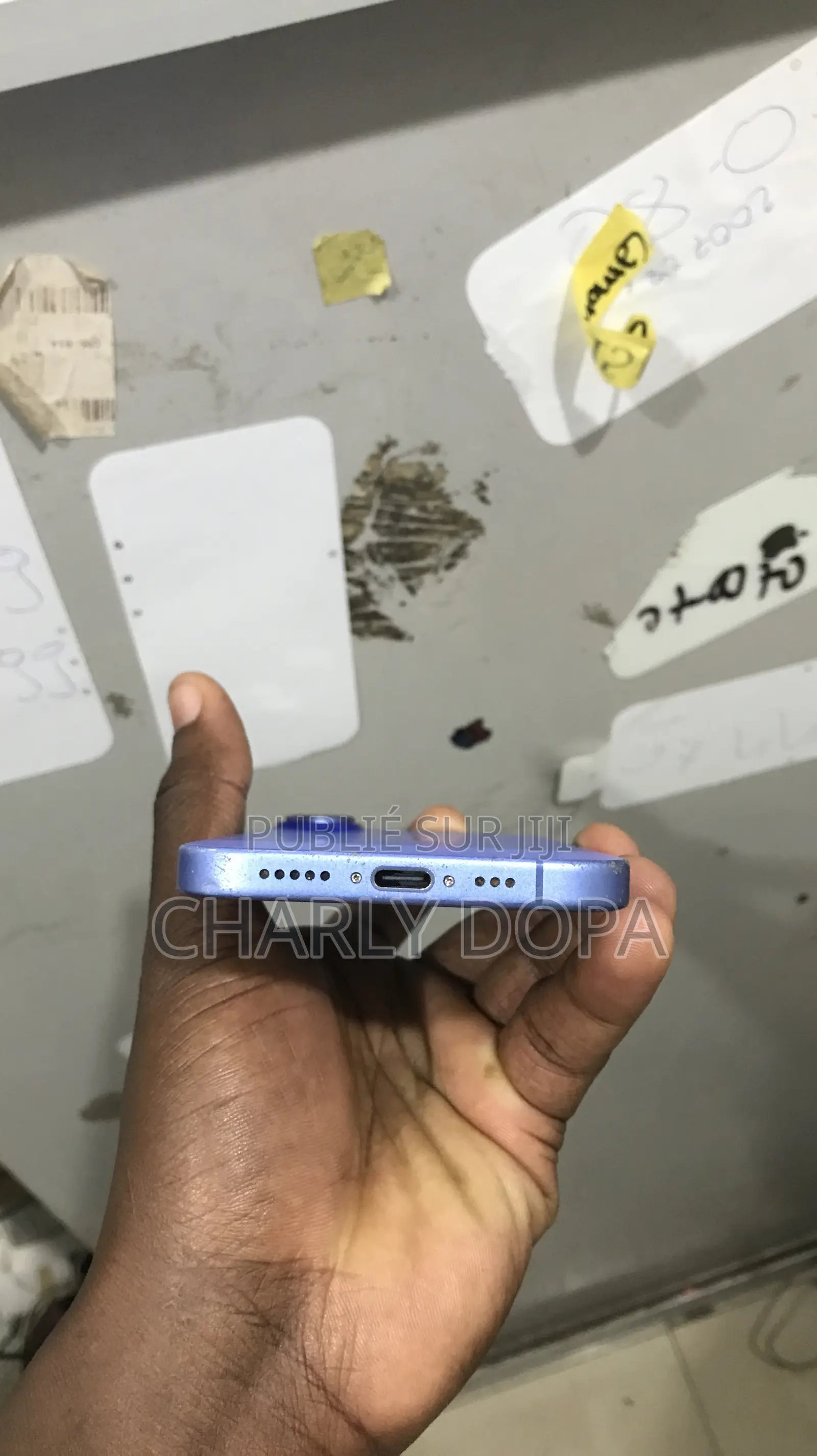 Apple iPhone 16 128 GB Noir