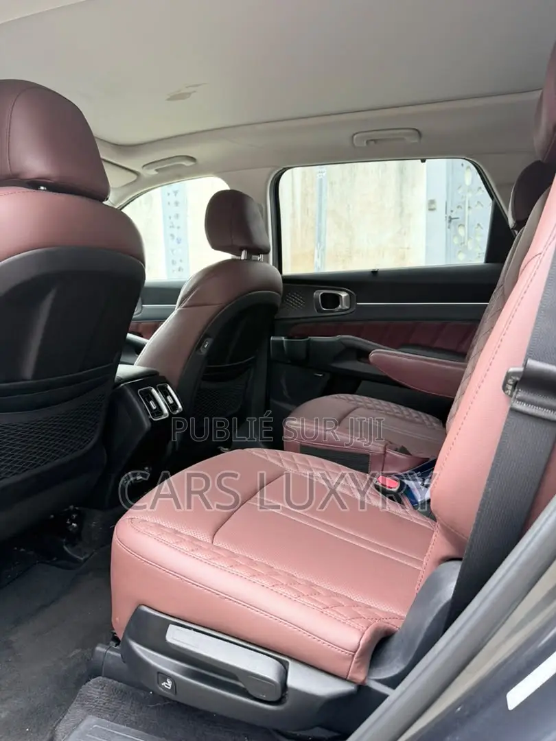 Kia Sorento SX Prestige 2022 Gris