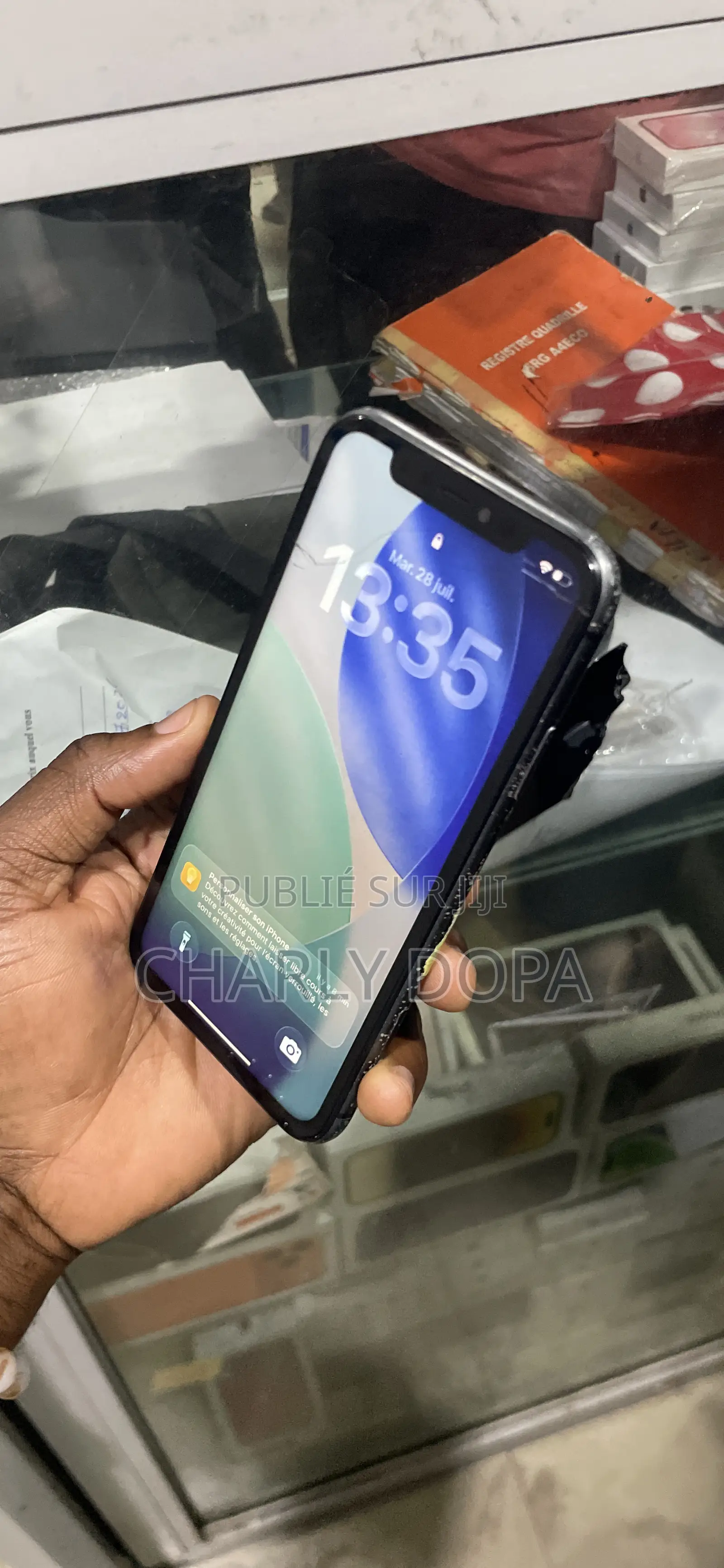 Apple iPhone 11 64 GB Noir