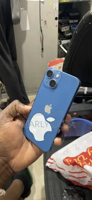 Apple iPhone 11 128 GB Bleu