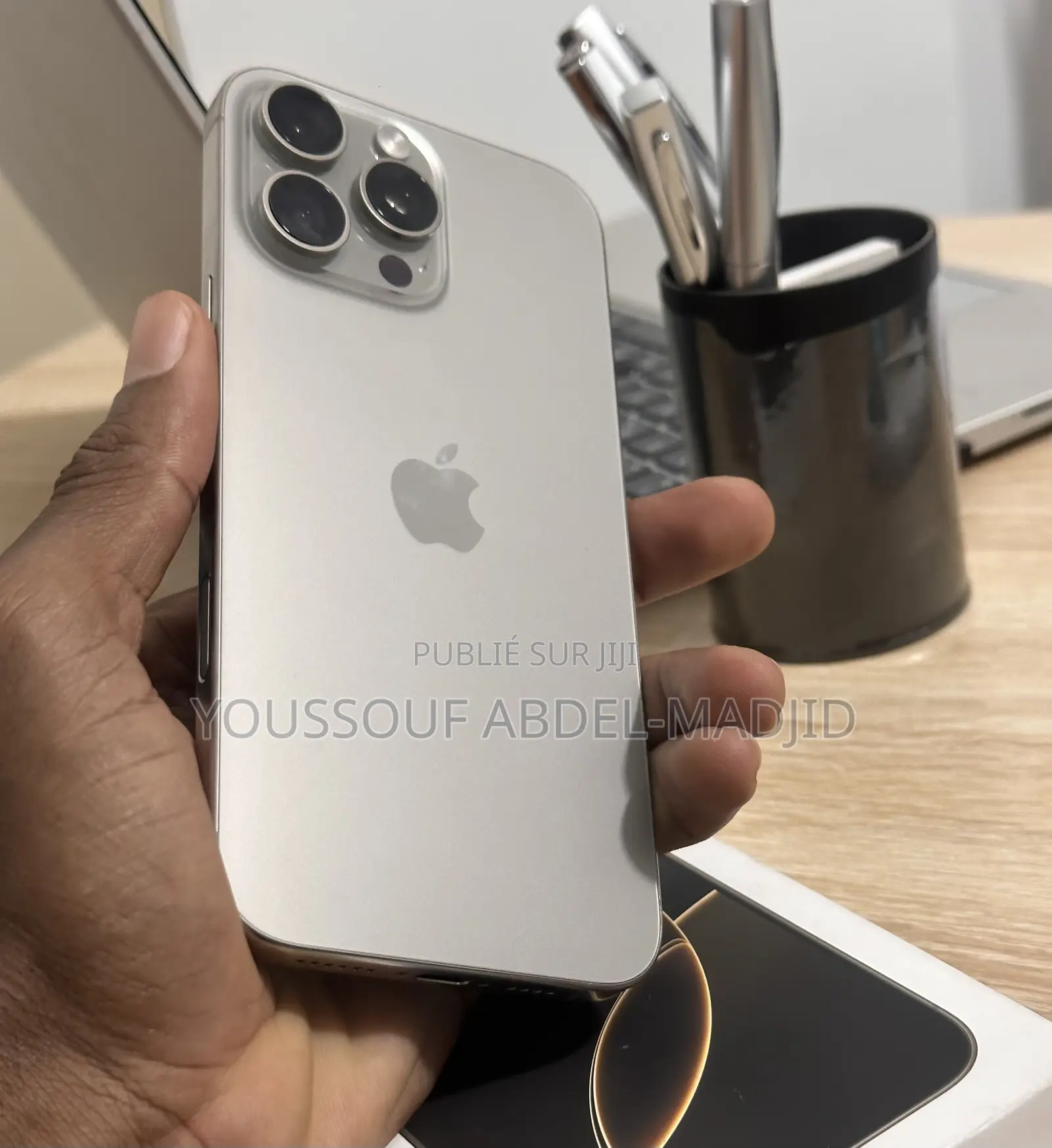 Nouveau Apple iPhone 16 Pro Max 256 GB Gris