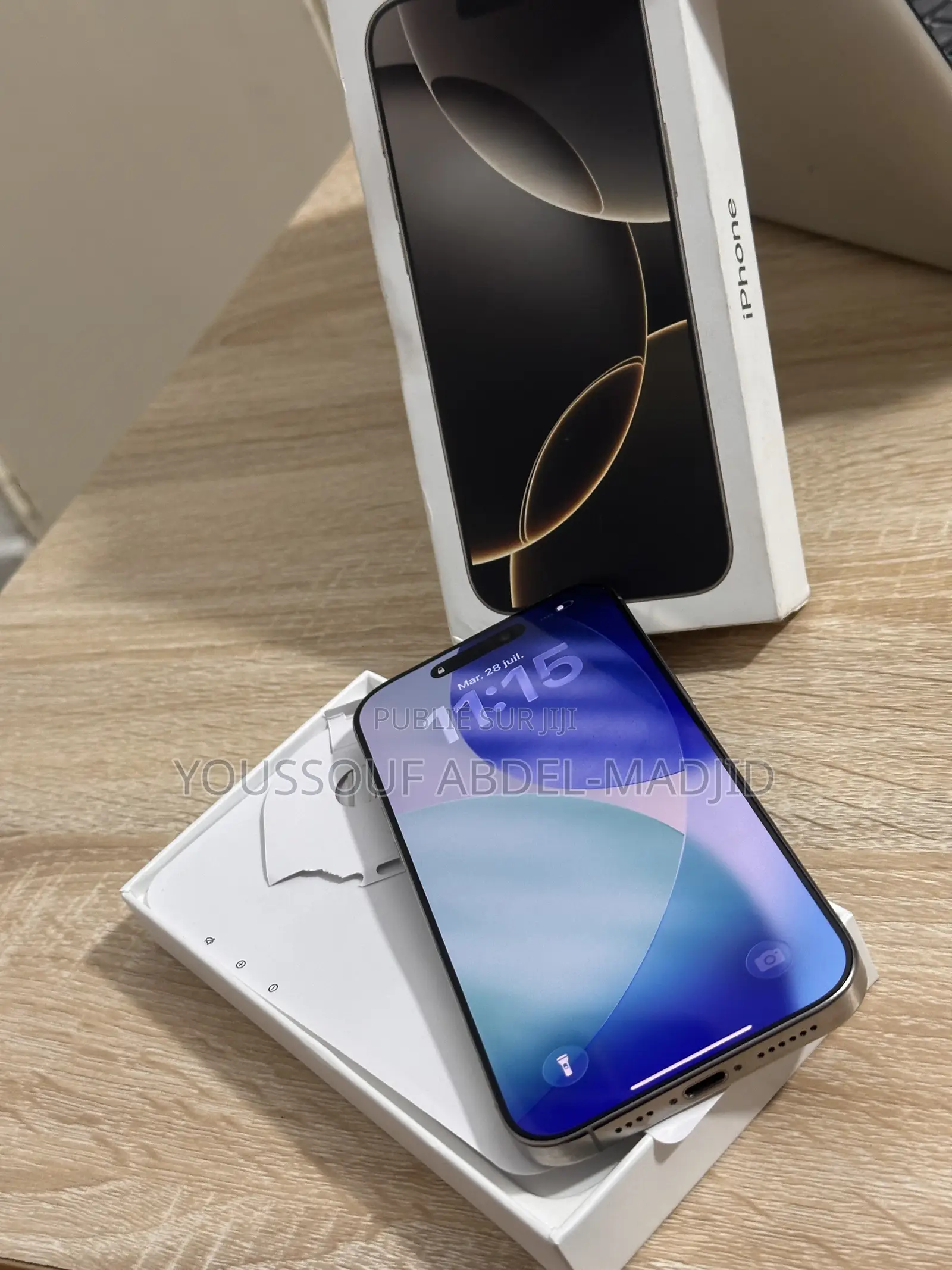 Nouveau Apple iPhone 16 Pro Max 256 GB Gris