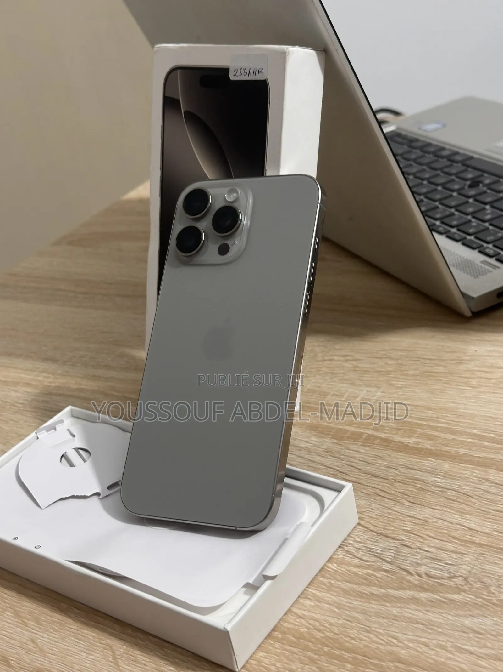 Nouveau Apple iPhone 16 Pro Max 256 GB Gris