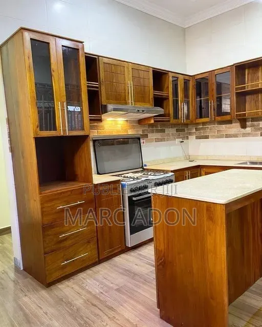 Cuisine Moderne Complète , Gazinière Incluse – Installation Incluse