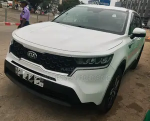 Kia Sorento LX 2022 Gris