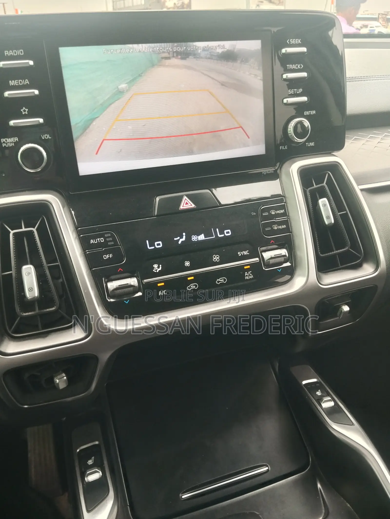 Kia Sorento LX 2022 Gris