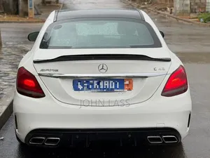 Mercedes-Benz C43 2018 Blanc
