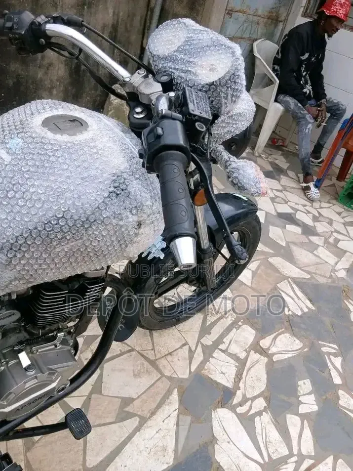 Nouveau Apsonic AP125-30 2025 Noir