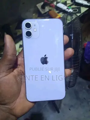 Apple iPhone 11 64 GB Autre