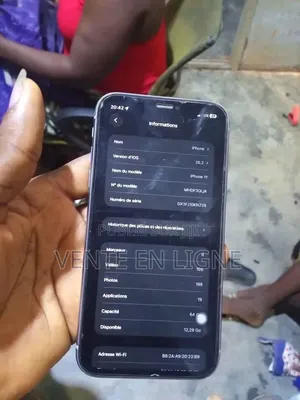 Apple iPhone 11 64 GB Autre