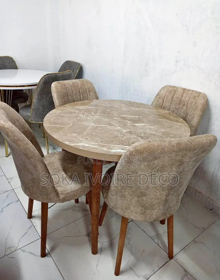 Table À Manger 4 Chaises
