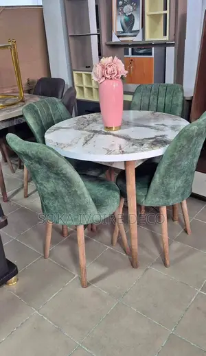 Table À Manger 4 Chaises