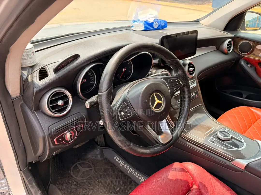 Mercedes-Benz GLC-Class 2019 Gris